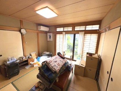 東松山市大字松山　中古戸建の和室|１階和室８帖