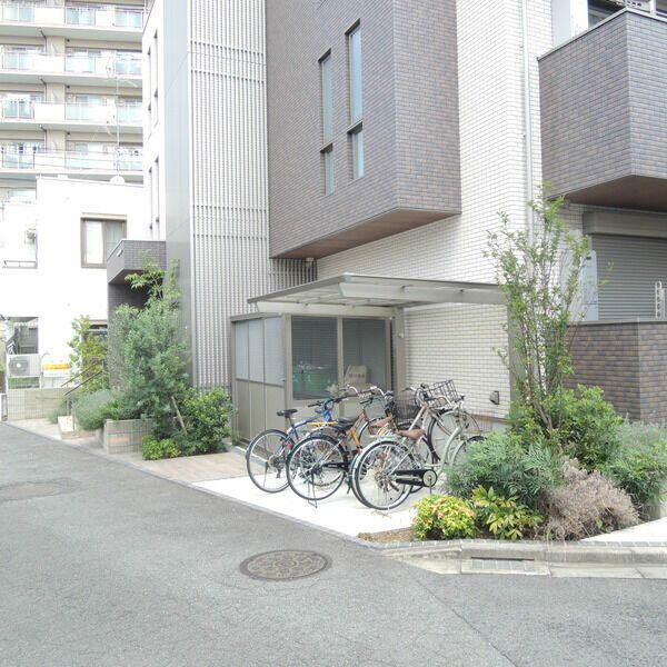 Ｅｔｏｉｌｅ　ｍｉｈａｒａのその他