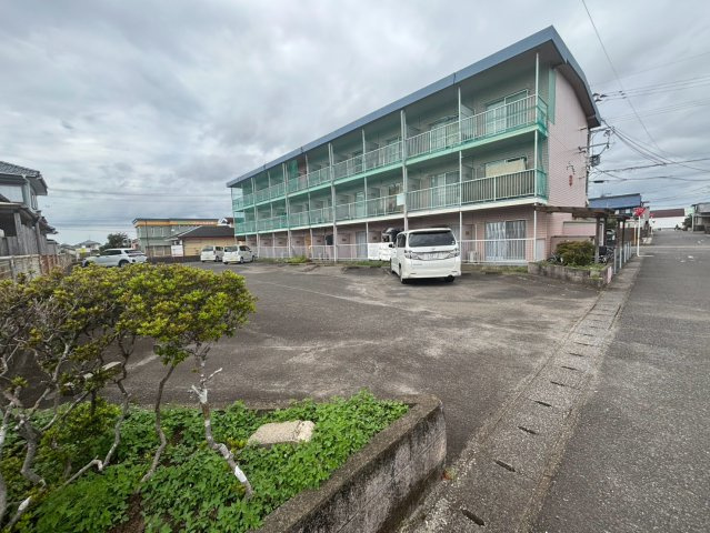 宮崎県北諸県郡三股町　一棟マンションの外観
