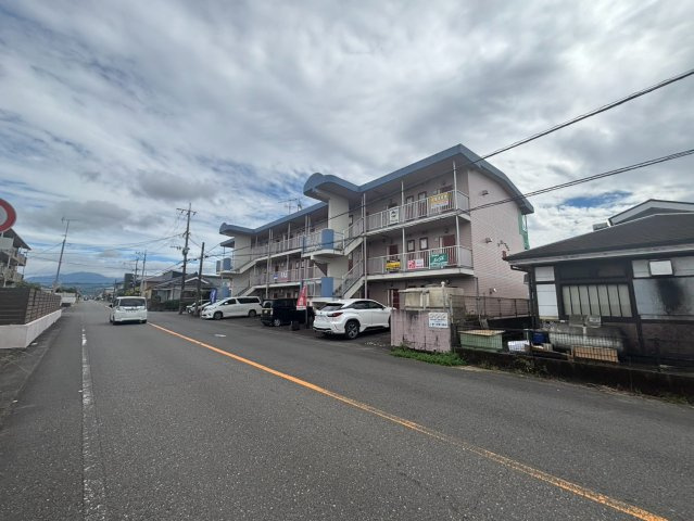 宮崎県北諸県郡三股町　一棟マンションの外観