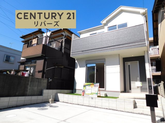 海部郡大治町大字東條字中切の新築一戸建の外観|☆限定１棟☆　　いつでも見学出来ます♪（お問合せ当日、平日、水曜、夜間でもＯＫ）　南向き！　駐車並列２台ＯＫ！　ＺＥＨ水準！　ワイドリビング２０．０帖♪　大型パントリー完備！