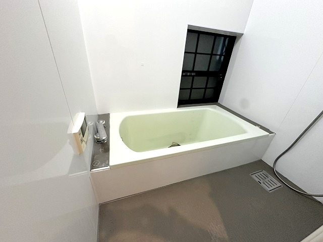 【浴室】 | □■藤阪元町三丁目　一戸建て■□