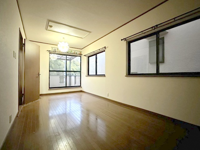 【寝室】 | □■藤阪元町三丁目　一戸建て■□