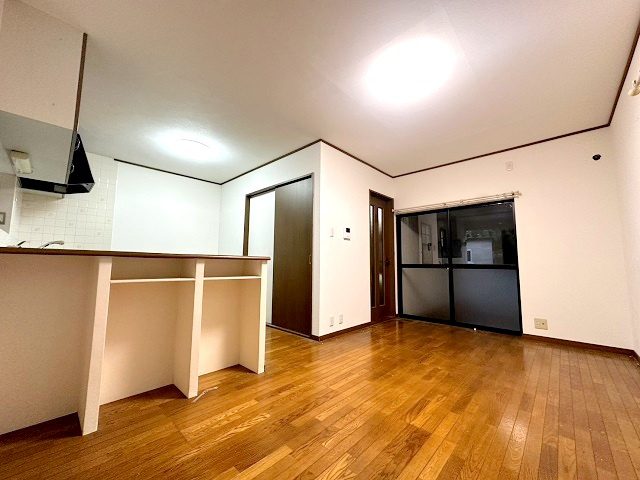 【居間・リビング】 | □■藤阪元町三丁目　一戸建て■□