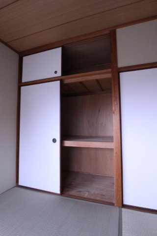 レジデンス清水が丘の収納