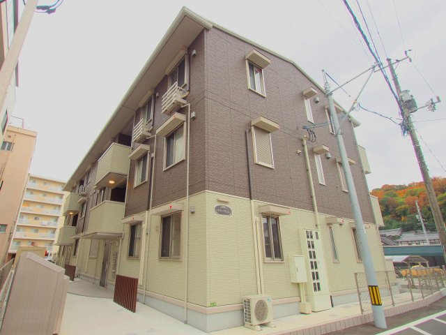 広島市安佐南区上安２丁目のアパート