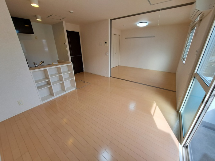 レクスト赤坂の居間・リビング