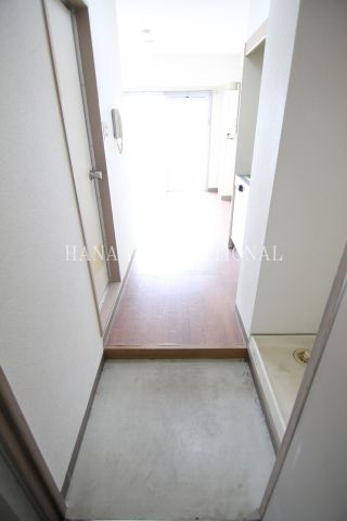 ユーステム浦安の玄関|他部屋参考写真です