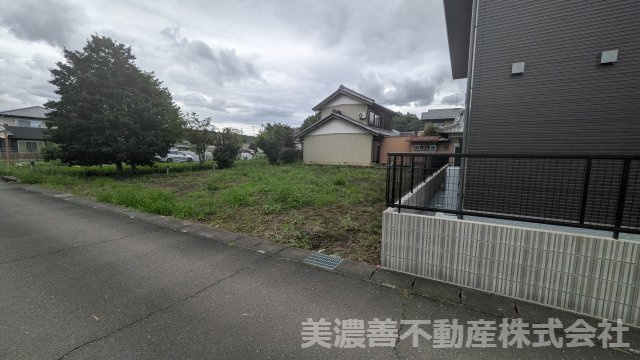 ６７３４９　各務原市前渡西町5丁目土地の外観