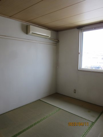 サンハイム若宮の和室