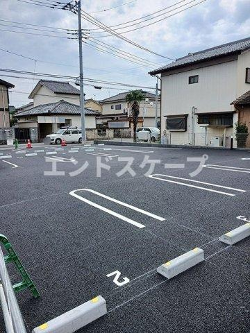 パーチェムの駐車場|高崎、前橋のお部屋探しはエンドスケープまで！お客様の理想お聞かせ下さい♪