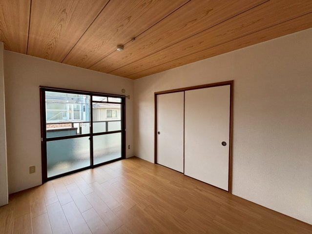 レジデンスK1の居間・リビング