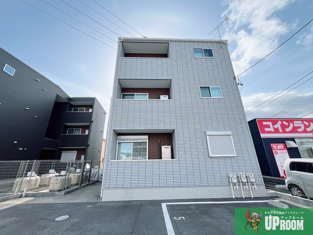 Anecis岩崎の外観