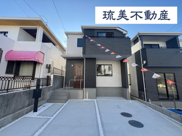 豊見城市我那覇（全2棟）ラストA号棟の外観|A号棟　並列駐車2台可♪