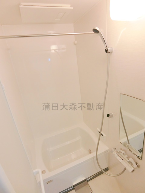 イリス糀谷の浴室|追焚と浴室乾燥機付きのバスルーム　お風呂