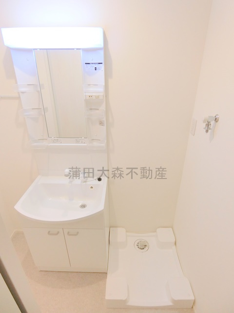 イリス糀谷の洗面所|独立洗面台　洗面脱衣所　　洗濯機置き場