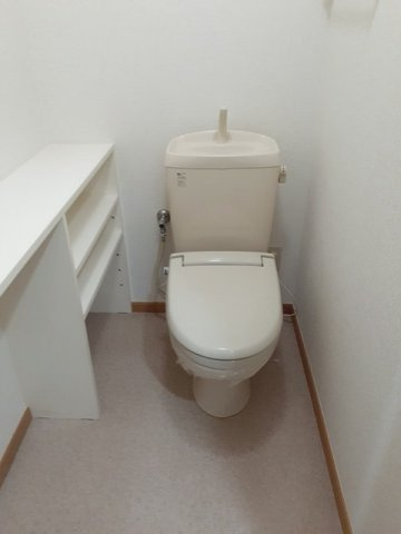 【トイレ】 | ソルフィーＦ | 清潔感のあるトイレです