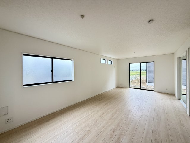 【居間・リビング】 | 加須市北下新井第6　新築戸建　全5棟　3号棟