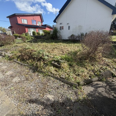登別市新川町4丁目13-3戸建の庭