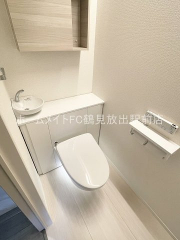 大阪市鶴見区放出東３丁目のアパートのトイレ