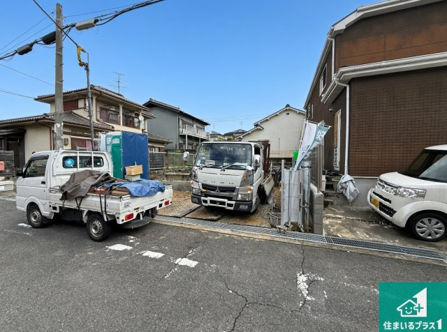 羽曳野市羽曳が丘西　新築一戸建ての外観|現在建築中！落ち着いた街並みで新生活を始めることが出来そう！周辺の物件も併せてご紹介させて頂きます！