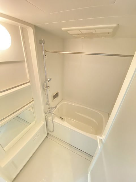 尼崎市開明町２丁目の賃貸マンションの浴室|日々の暮らしに欠かせないお風呂です