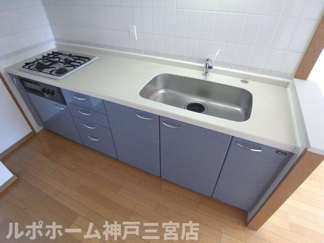 エスリード三宮フラワーロードのキッチン