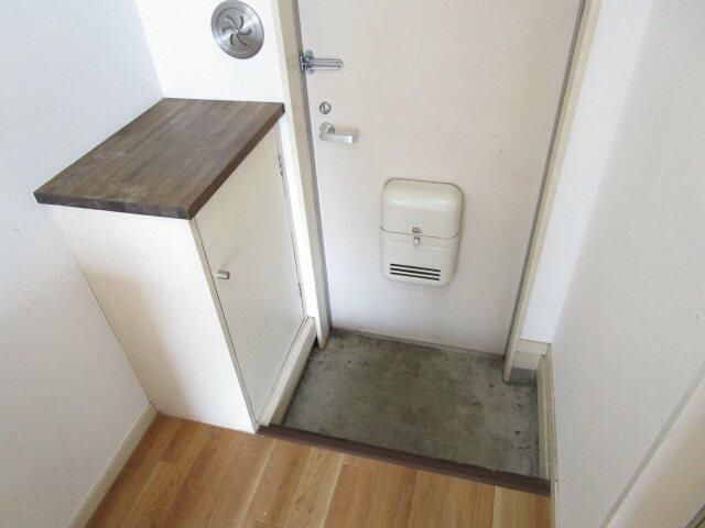 ブルーベル南大沢の玄関
