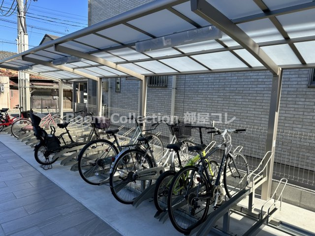 クレストタップ名古屋ウエストのエントランス