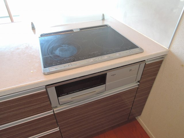 茨木市春日１丁目の賃貸マンションの内装