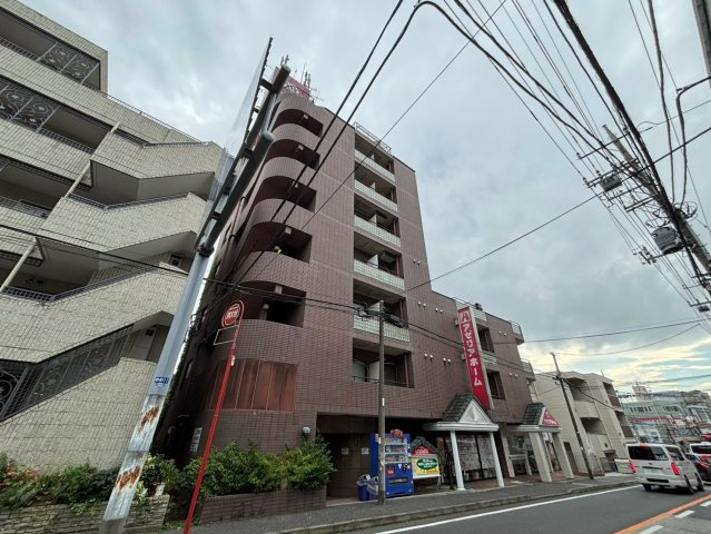 川崎市多摩区西生田２丁目の賃貸マンション