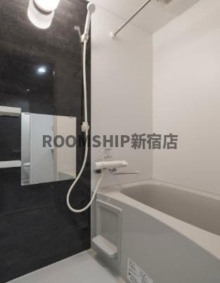rh Koiwaの浴室