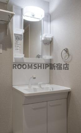 rh Koiwaの洗面所