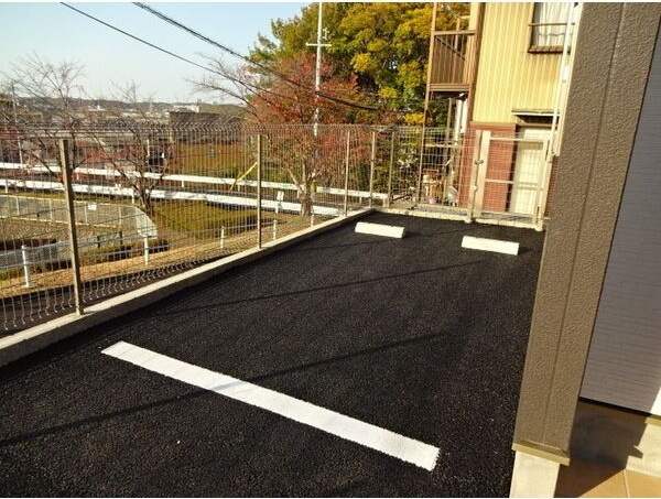 すまいるBASE天王台(スマイルベーステンノウダイ)の駐車場