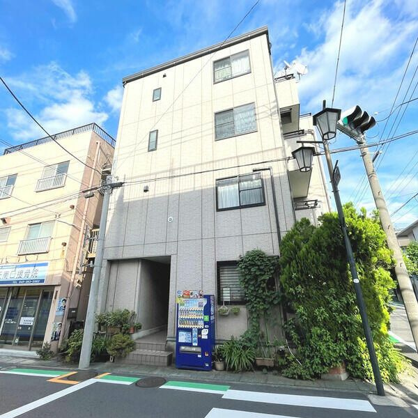 横浜市旭区中希望が丘のアパートの外観