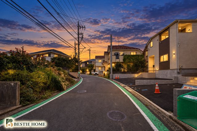 ●たまプラーザ駅　新築戸建の前面道路含む現地写真
