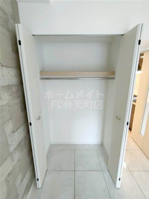 【収納】 | セレブコート弁天町 | たっぷりとした収納スペースです