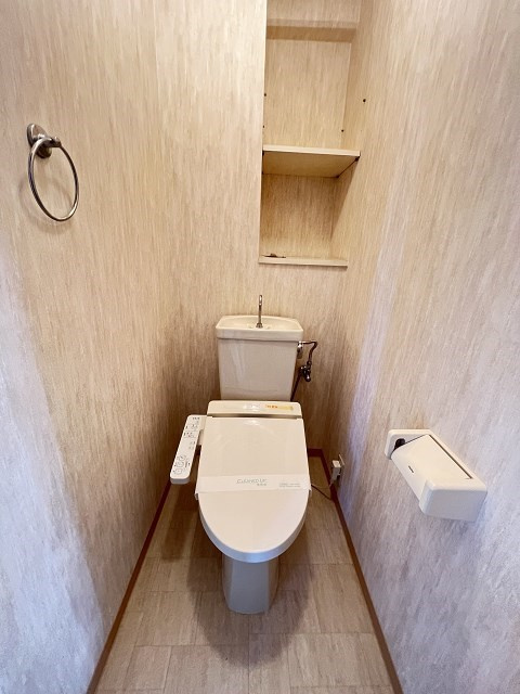 尼崎市食満１丁目の賃貸マンションのトイレ|コンパクトで使いやすいトイレです