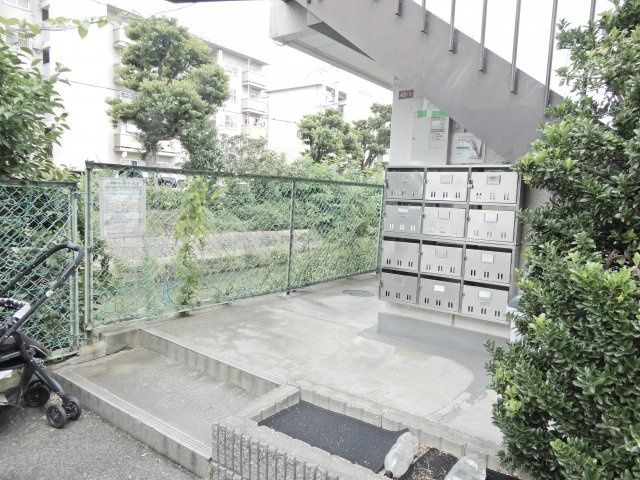 ヴィクトリアコート登町のエントランス