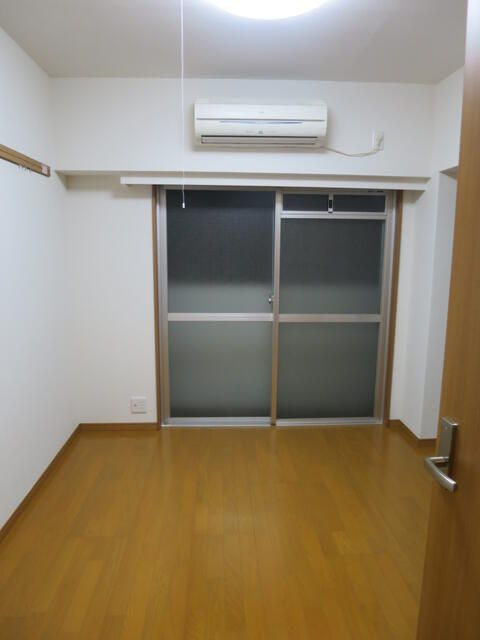 新宿区西早稲田３丁目の賃貸マンションの居間・リビング