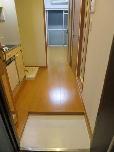 アーバ・ハイツ西早稲田の玄関