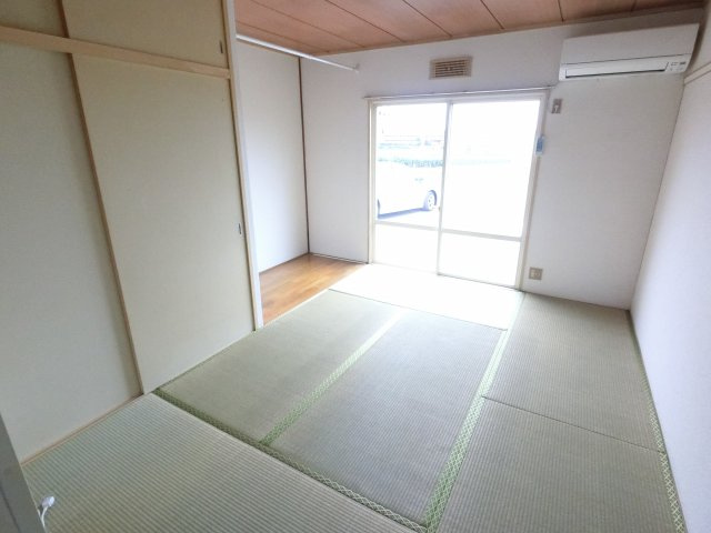 【寝室】