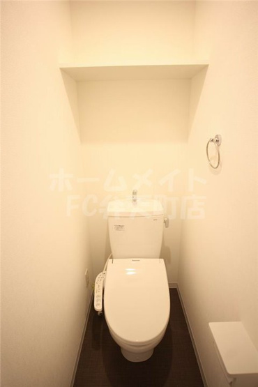 【トイレ】 | フォーリアライズ弁天町クロス | 落ち着いたトイレです