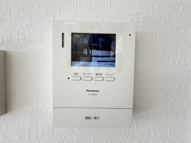 南城市玉城前川（全3棟）の設備|1号棟　TVモニター付きインターフォン♪
