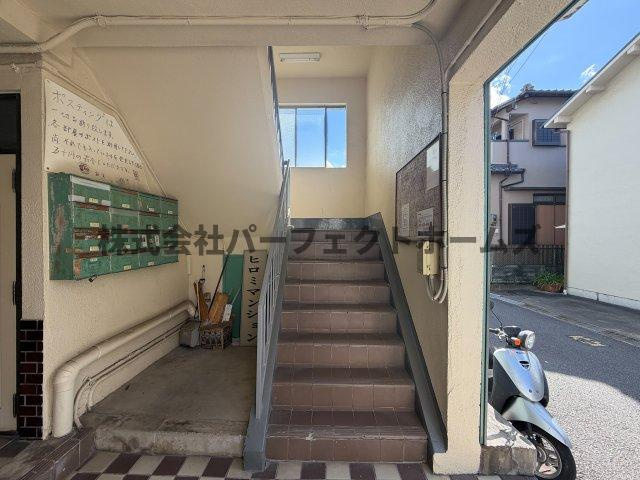 ヒロミマンションのロビー|毎日通るロビーはこのようになっています