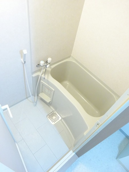 菱和パレス三軒茶屋の浴室|落ち着いた空間のお風呂です