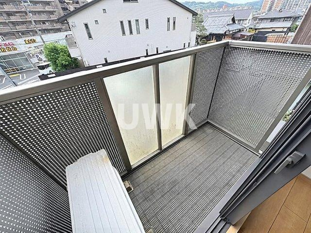 クレール コートのバルコニー