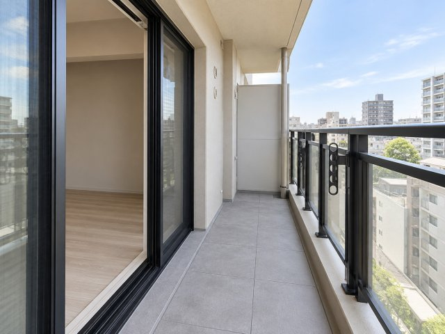 京都市下京区郷之町の賃貸マンションのバルコニー