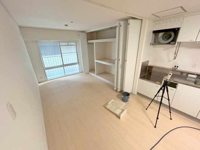 マンションサルナートの居間・リビング