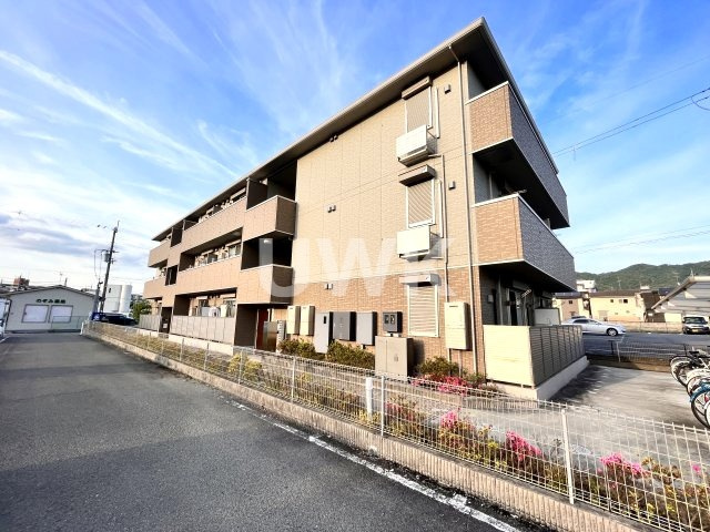 セジュール石田森南の外観